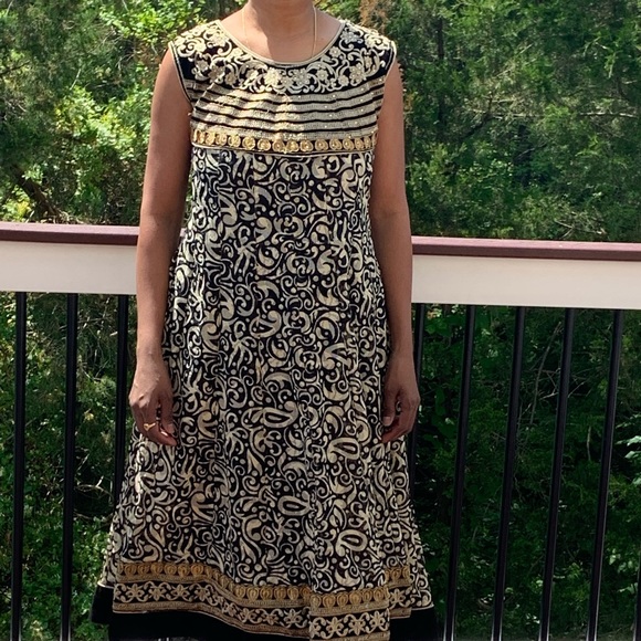 Party wear Indian kurti - Picture 1 of 6